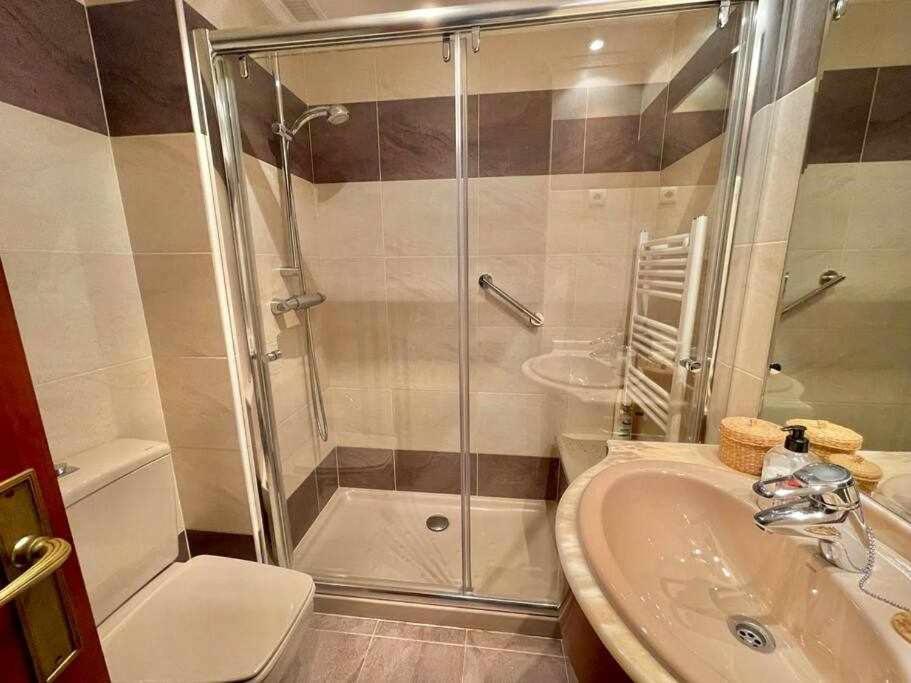 Appartamento Amatxo Maitia - Amplio Piso En Zona Residencial Bilbao